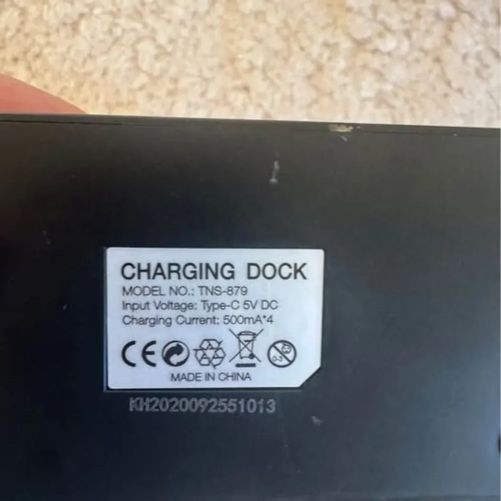 IINE Nintendo Switch Joy-Con Charging Dock TNS-879